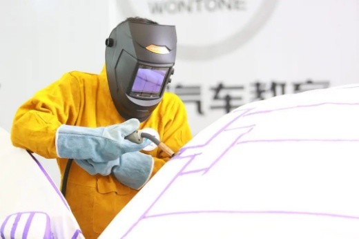 明邦日記丨想要實(shí)現(xiàn)鈑噴90分鐘交車，“它”必不可少！